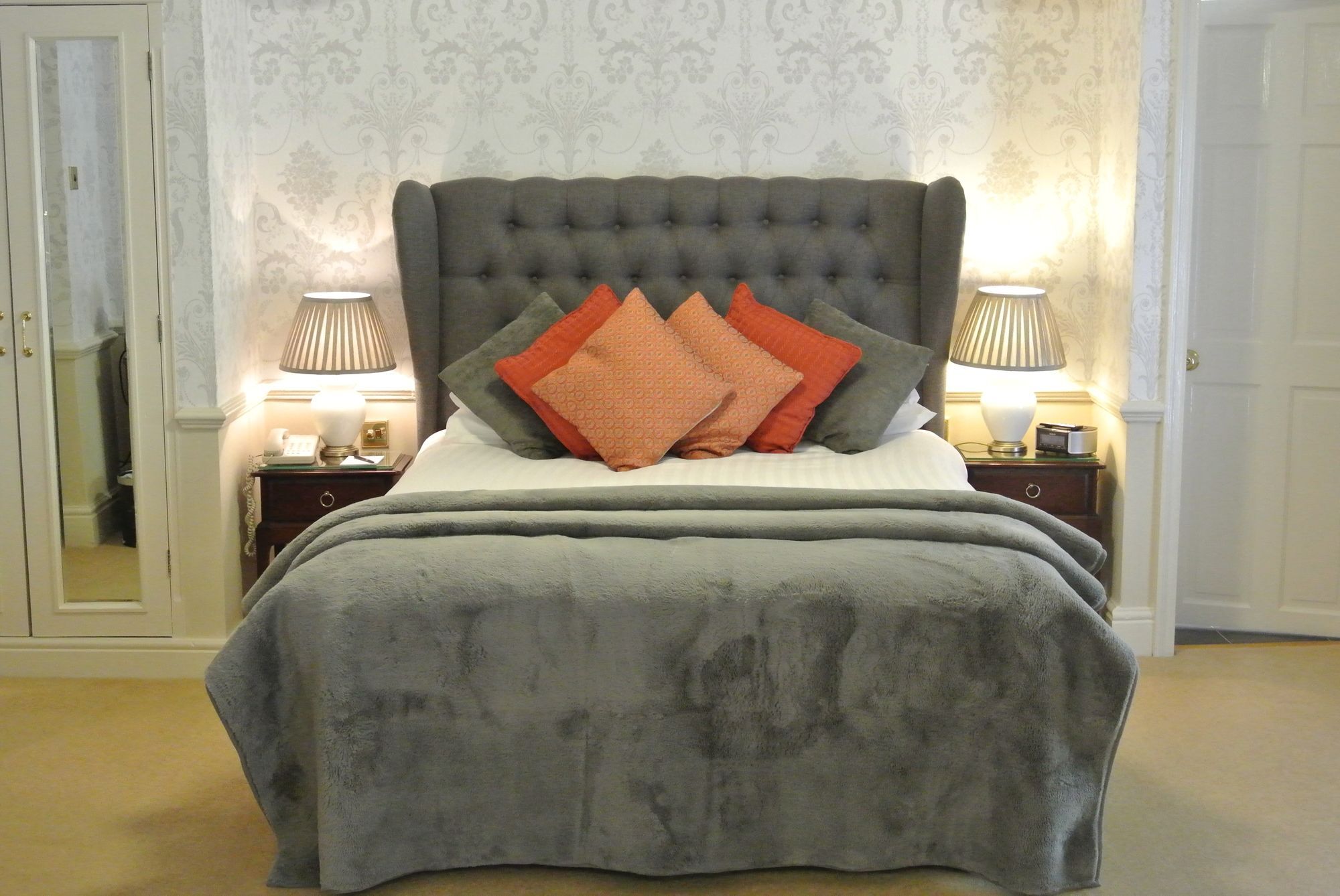 Crown Wetheral Hotel 4*