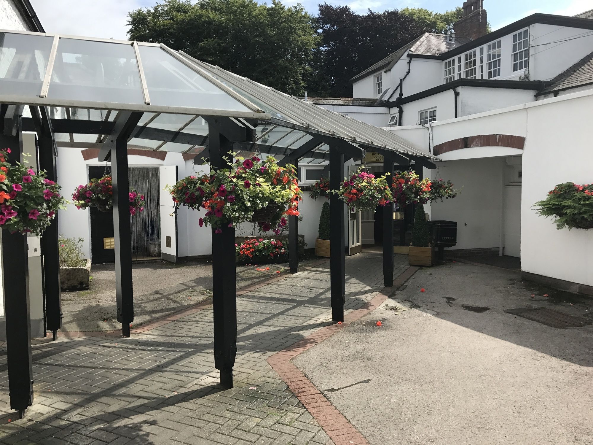Crown Wetheral Hotel 4*